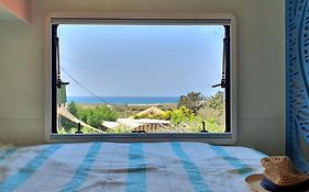 Cozy Seaview Glamping Caravan