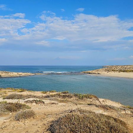 הבונים Cozy Seaview Glamping Caravan מראה חיצוני תמונה